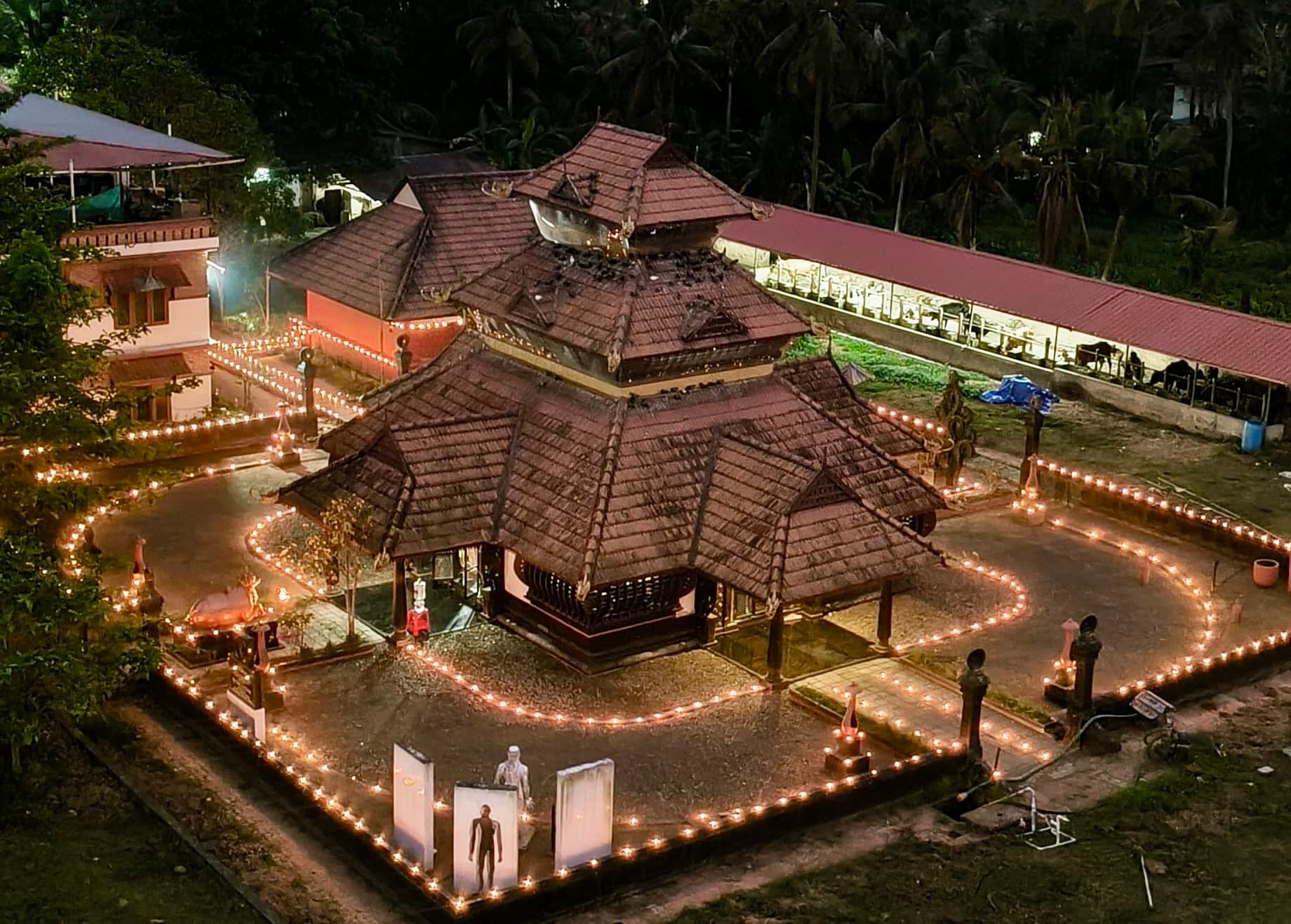 Samadhi of Shri Sudheer Vaidyar at Agastyashram